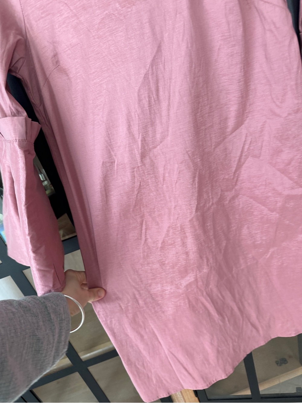 Mini dress bell long sleeve satin textured rose dusty shower ruffle statement - Picture 4 of 5